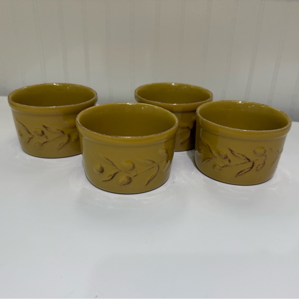 Cerutil Stoneware Set of Four Olive Yellow Souffle Ramekin Bowls Made in Portuga